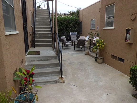 2nd image of 4310-4326 35th St #4320