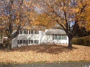 323 Cascade Rd, Mechanicsburg, PA 17055