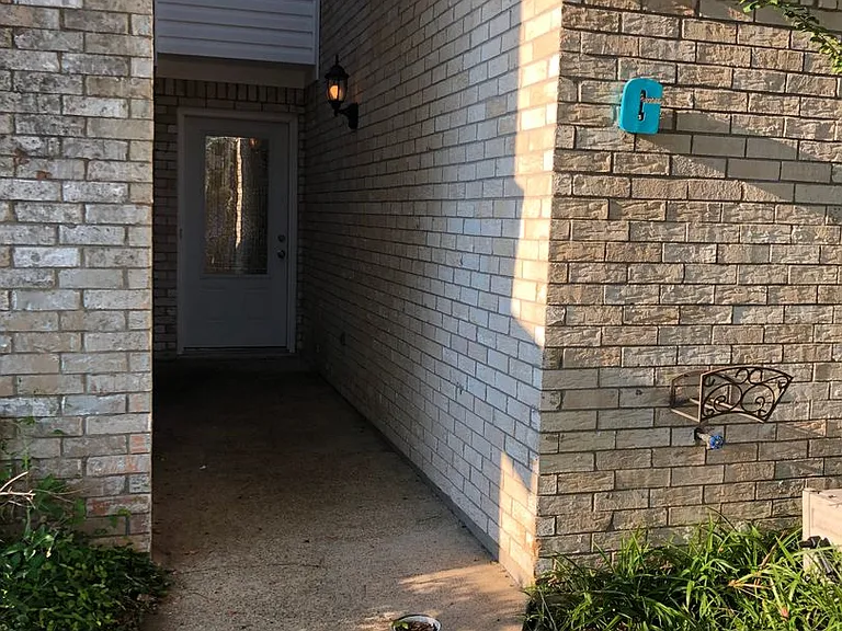 1401 Avenue O #G — Photo 3
