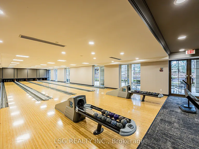 78 Harrison Garden Blvd #1209 — Photo 10