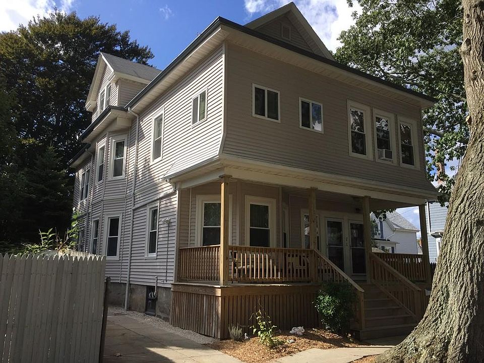 2nd image of 147 Rotch St