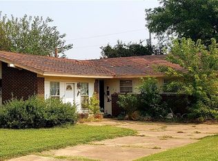 20 NE 3rd St, Tuttle, OK 73089