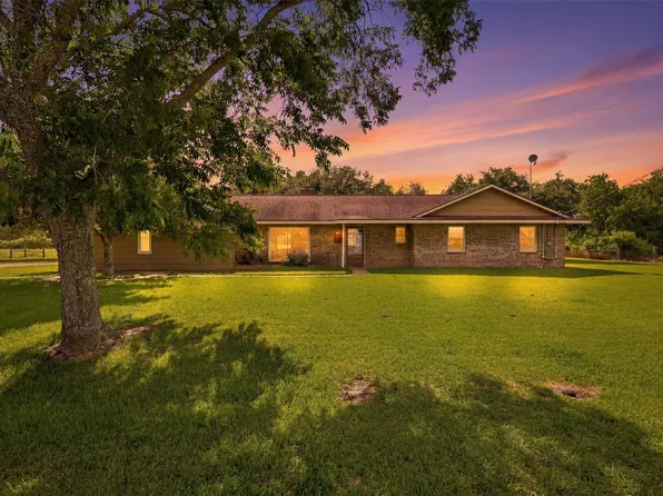 20602 County Road 270, East Bernard, TX 77435