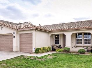 32031 Cottage Glen Dr, Lake Elsinore, CA 92532