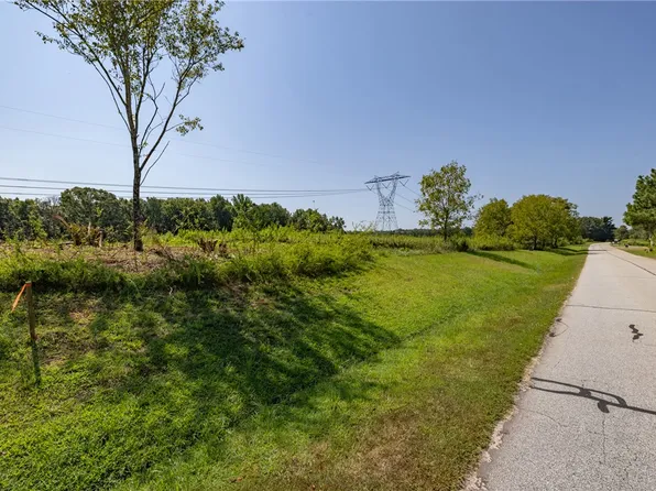 36 Hidden Falls Dr, West Union, SC 29696