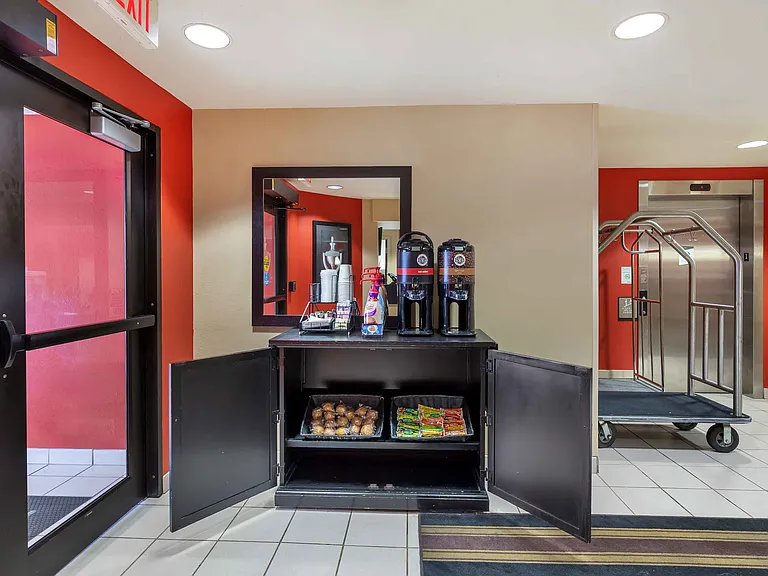 Free Grab-and-Go Breakfast