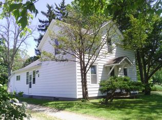 718 N Broadway St, Union City, MI 49094