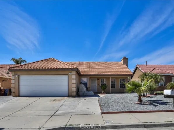 7448 Nye Dr, Highland, CA 92346