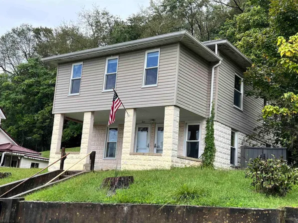 403 S Walnut St, Philippi, WV 26416