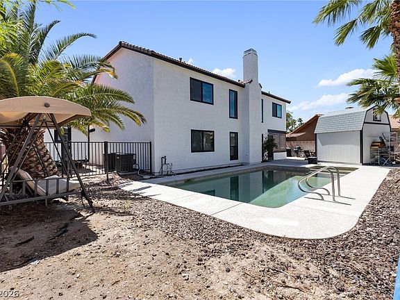 2nd image of 343 Banuelo Dr
