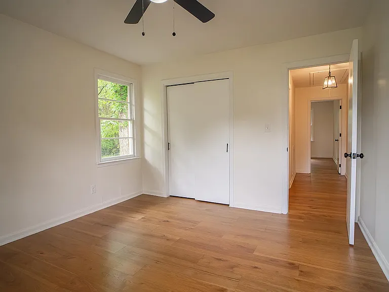 1159 Wesleyan Dr — Photo 12