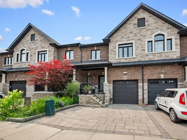 16 Charmuse Ln, East Gwillimbury, ON L9N 0N7