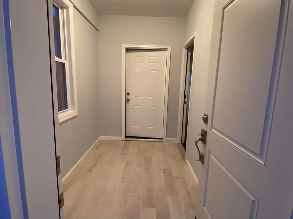 2nd image of 231 Taylor St