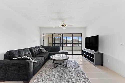 7507 La Paz Blvd #407 Photo 1