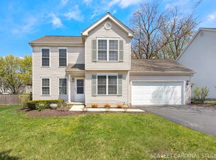 700 Cooper Ct E, Aurora, IL 60504