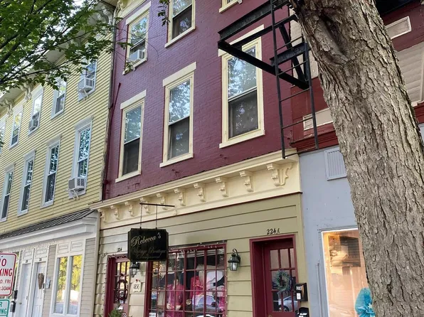 224 Farnsworth Ave, Bordentown, NJ 08505