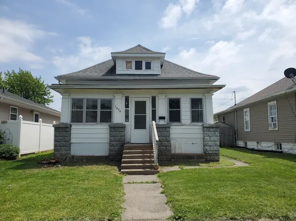 1454 18th St, East Moline, IL 61244