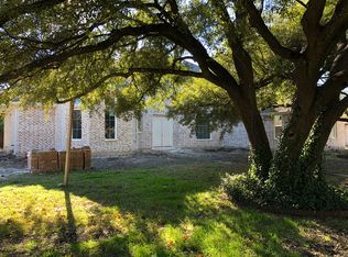 11005 Lawnhaven Rd, Dallas, TX 75230