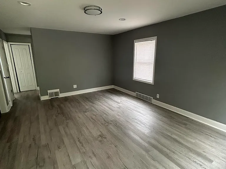 4230 Connecticut St — Photo 11