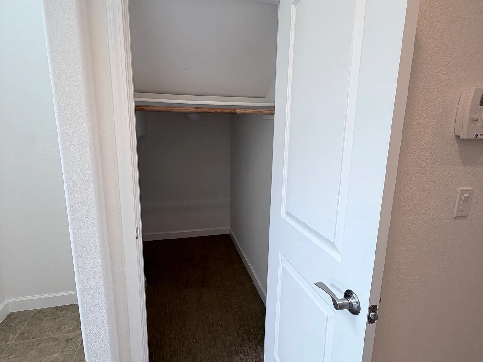 3 bed, 1482 sqft, $5,300 — Photo 4