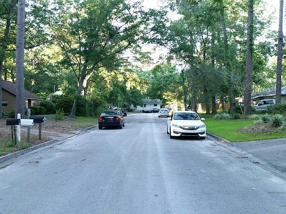 4th image of 4327 NW 29th St