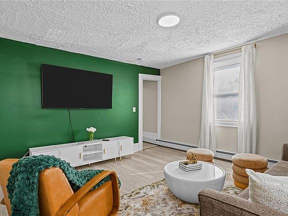 5th image of 72 Rugby St