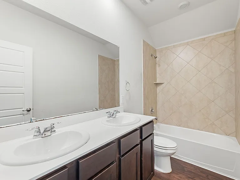 3609 Sabine Dr — Photo 33