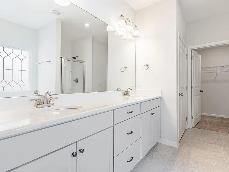 1313 London Meadow Way — Photo 12