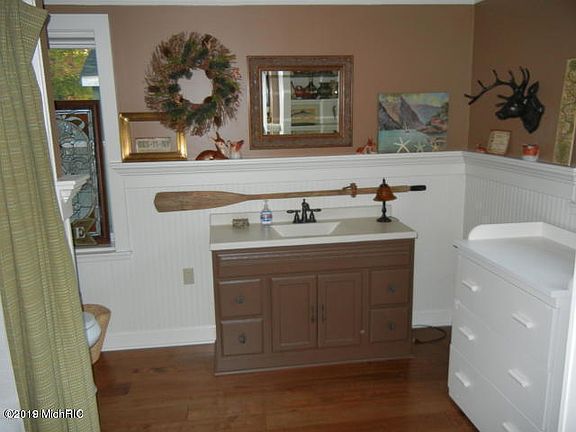 5th image of 8923 E Gull Lake Dr