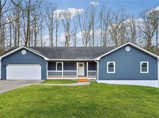 810 Winnbrook Dr, Dacula, GA 30019