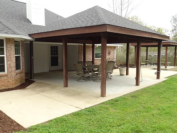 5th image of 17806 Adele Ln