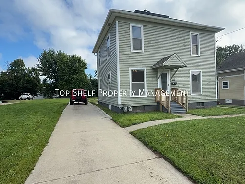 820 1st Ave E #A Photo 1 820 1st Ave E #A Photo 1