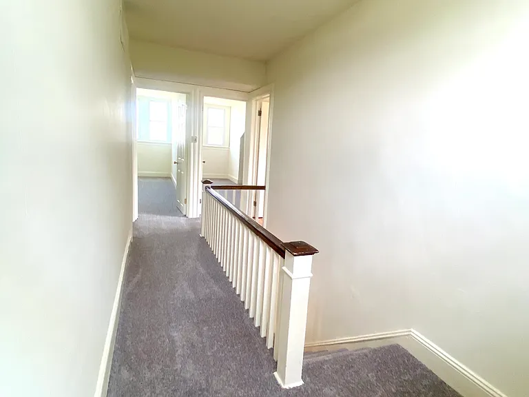 2 Green Ave — Photo 17