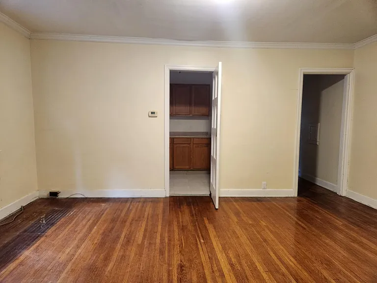 1445 W 3rd Ave #C — Photo 3