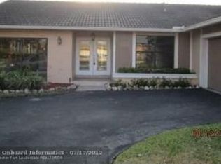 697 NW 100th Ln, Coral Springs, FL 33071