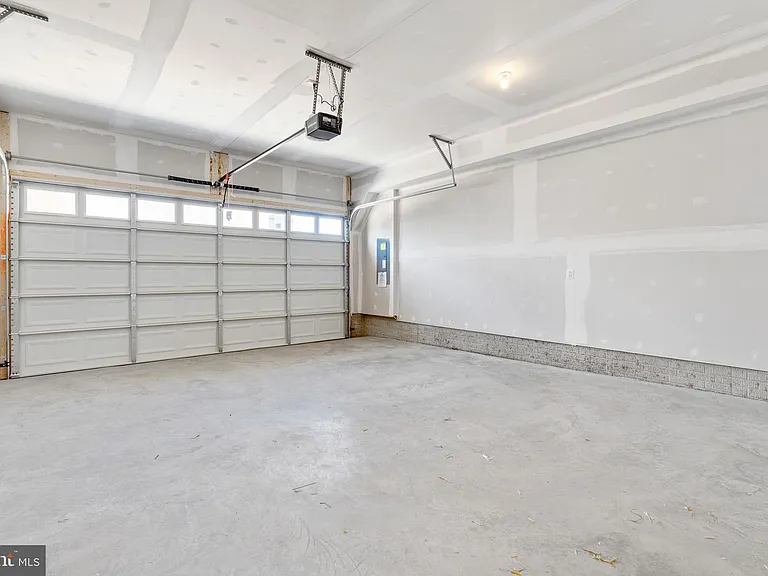 5892 Bella Marie Way — Photo 29