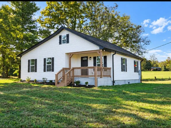 1727 Highway 49 E, Charlotte, TN 37036