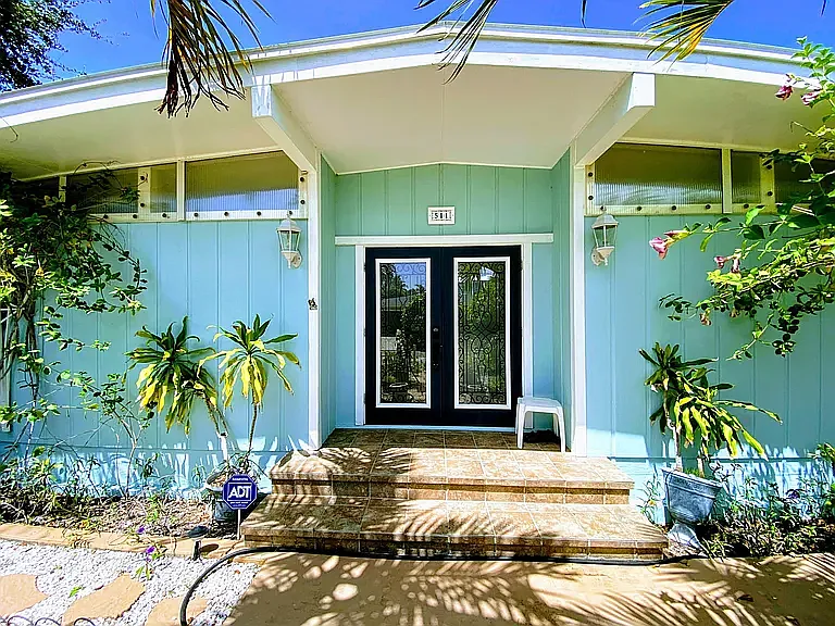 511 De Narvaez Dr