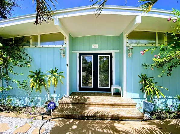 511 De Narvaez Dr, Longboat Key, FL 34228