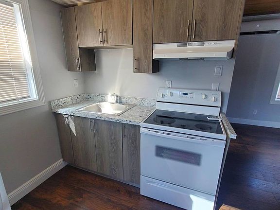 4th image of 12 Cook St