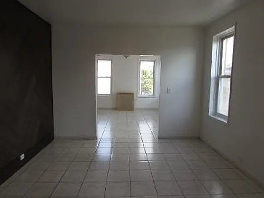 Rented by NY Metro Realty Group | media 31