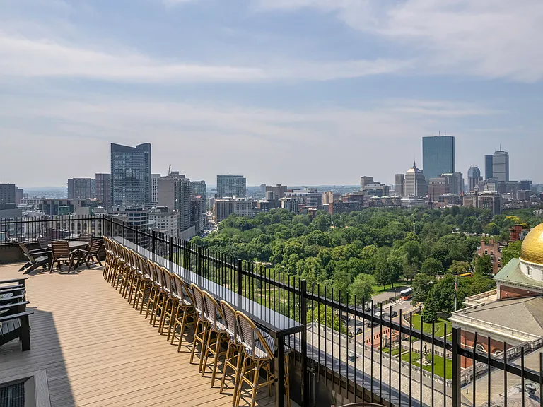130 Bowdoin St #1703 — Photo 44