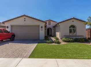 205 W Hackberry Ave, Queen Creek, AZ 85140