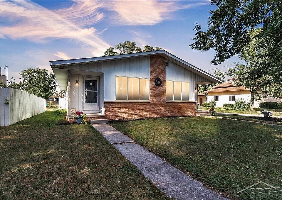 322 W 3rd St, Pinconning, MI 48650 Zillow