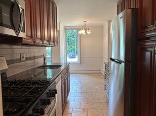 17 River Rd APT H, Nutley, NJ 07110