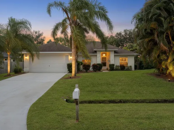 343 SW South Quick Circle, Port St Lucie, FL 34953