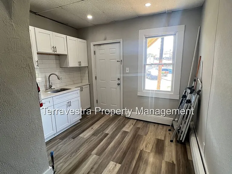 118 N 2nd Street — Photo 7