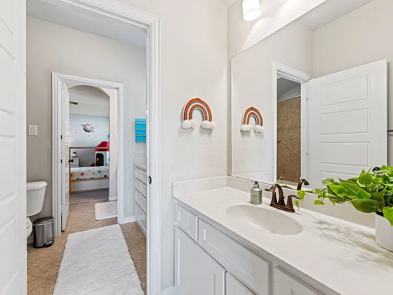 4611 Acacia Pkwy — Photo 36