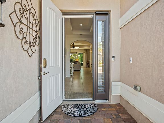 5th image of 1662 NW Old Oak Terrace