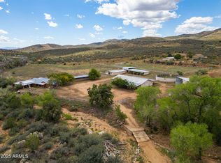 1900 S Premonition Ln, Dewey, AZ 86327